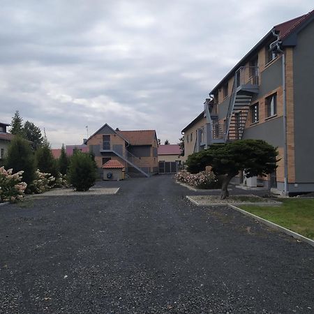 Ubytovani Na Statku Racice Zewnętrze zdjęcie